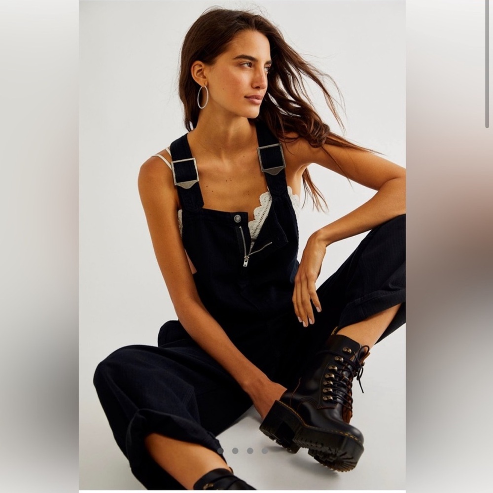 NWOT Free People Oversized Overalls